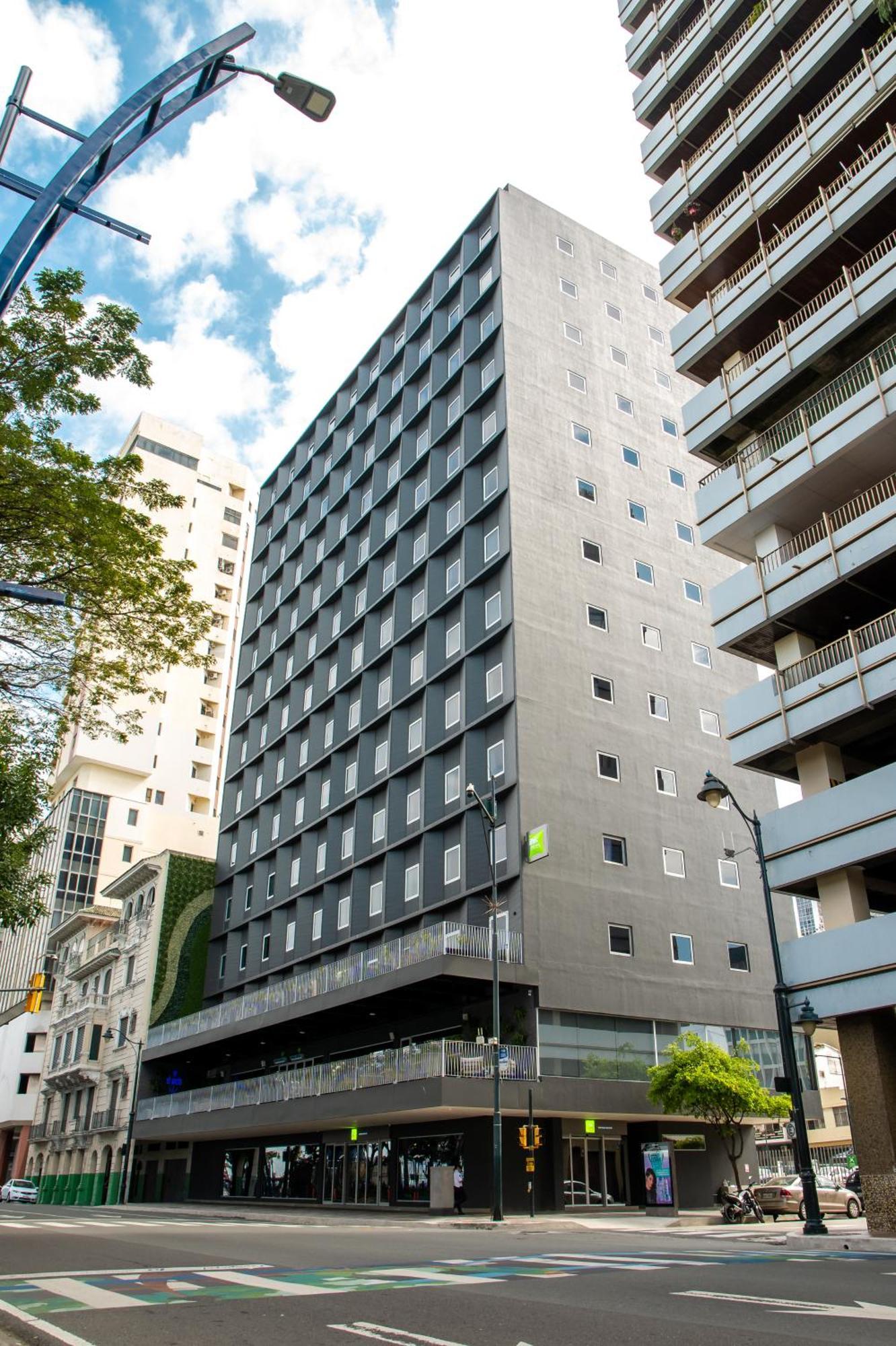 Hotel Ibis Styles El Malecon Guayaquil Esterno foto